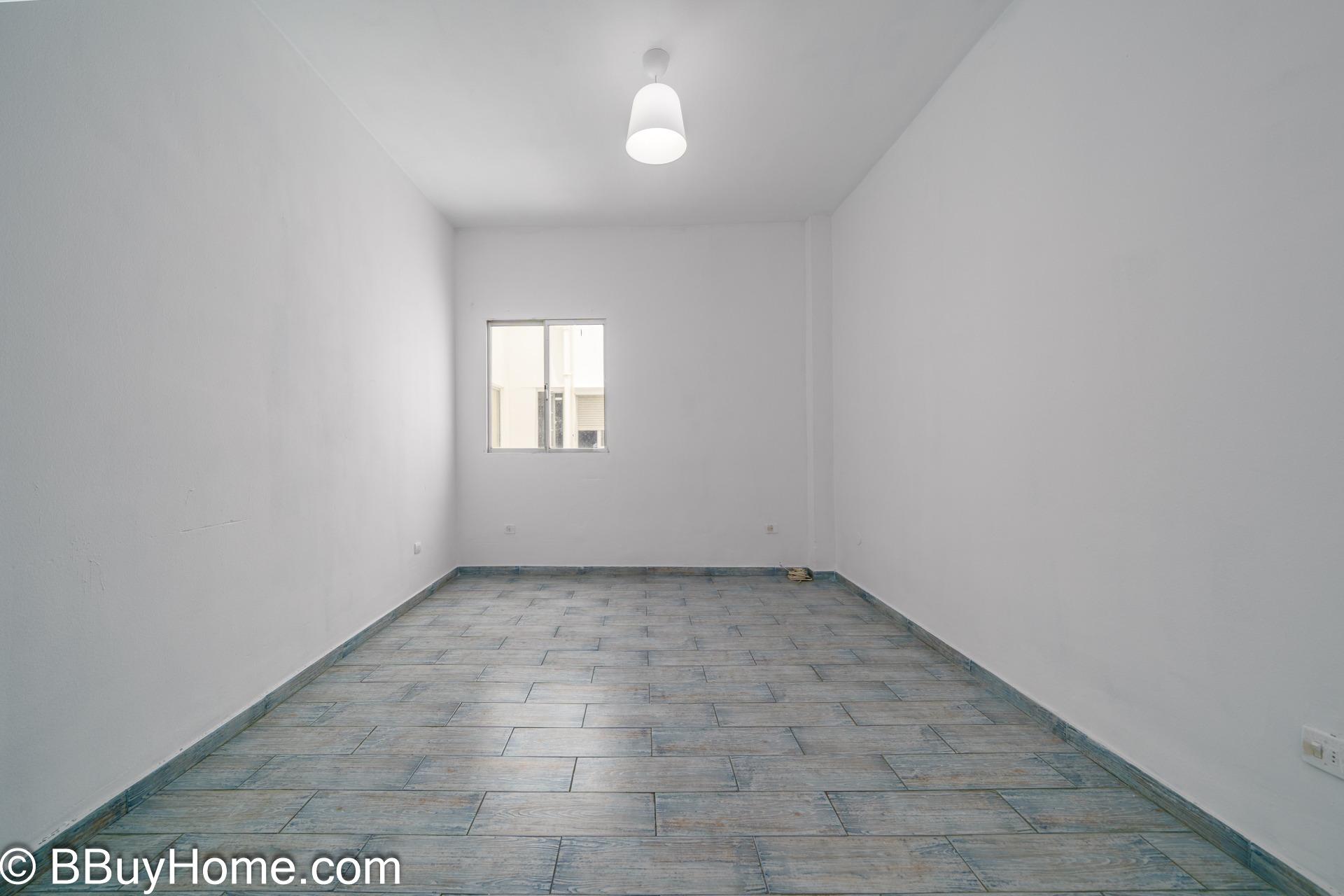 Piso en venta en Néstor de la Torre