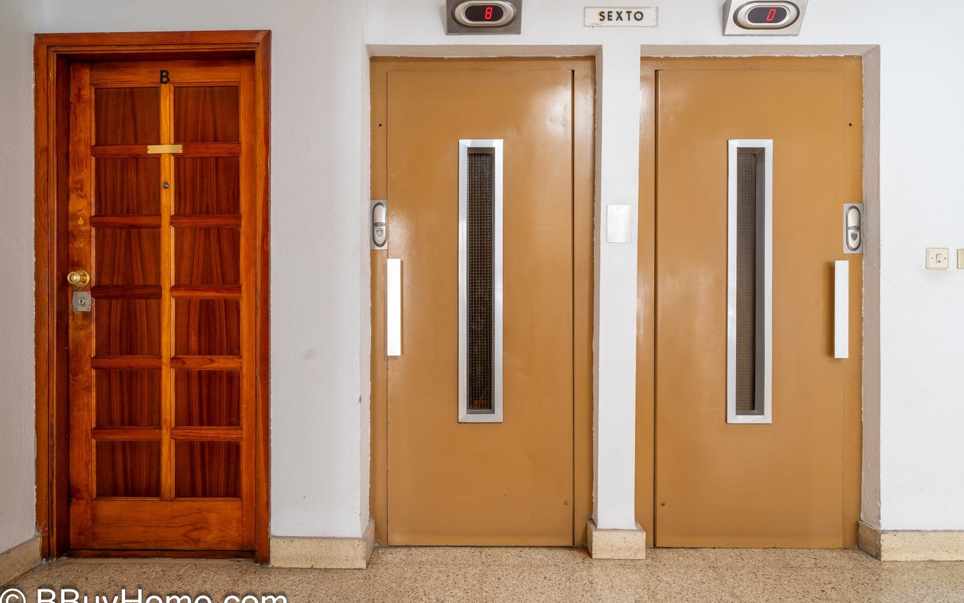Piso en venta en Néstor de la Torre