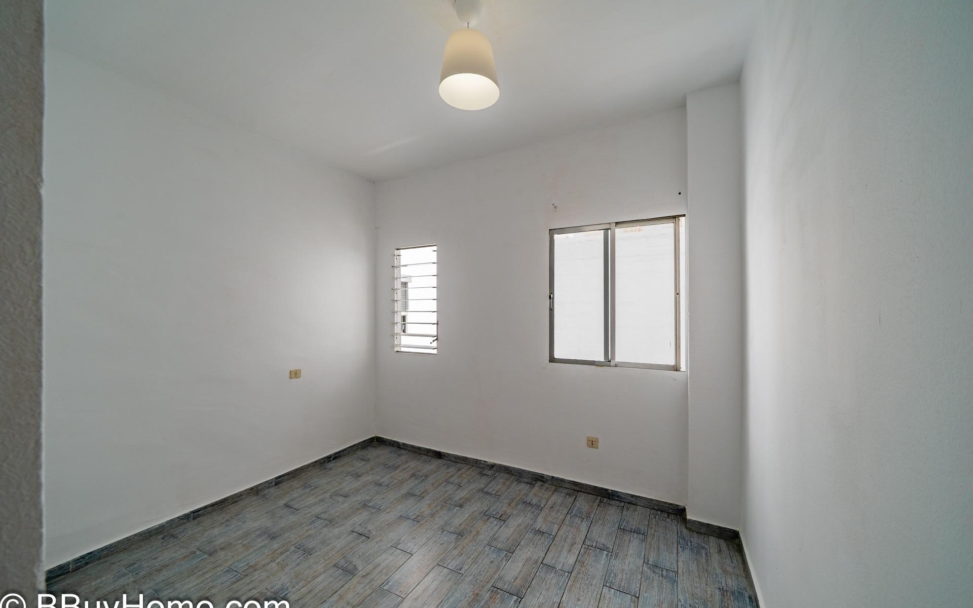 Piso en venta en Néstor de la Torre